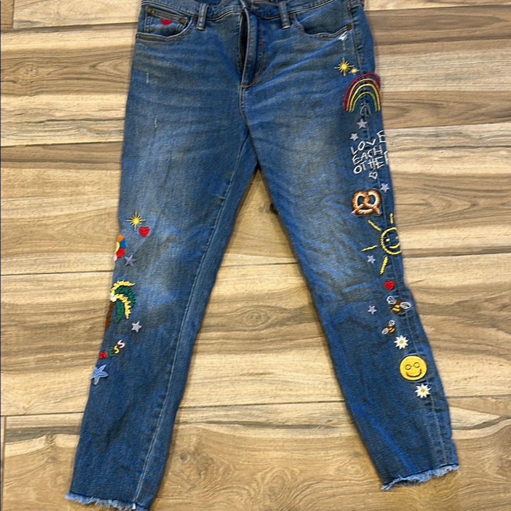 JOHNNY WAS Cropped Jeans with Embroidery